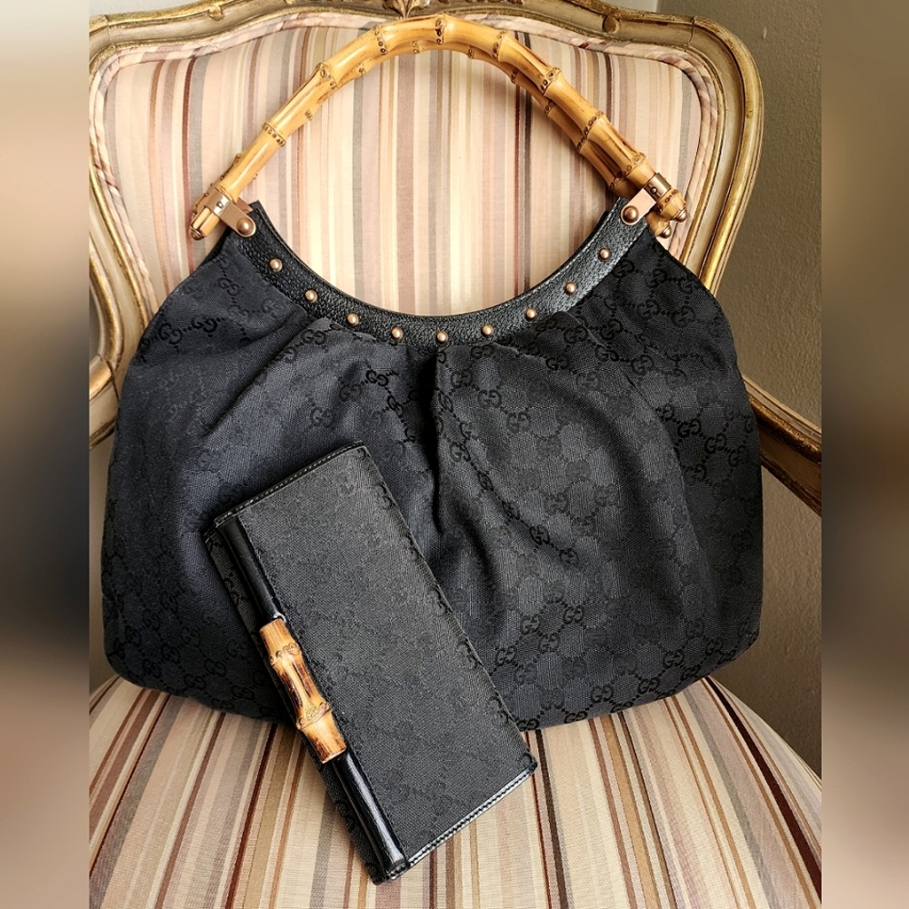 GUCCI GG Tote with Bamboo Handle - Large (wallet sold separately) - Picture 13 of 13